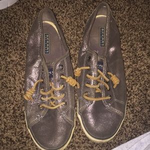 sperry shoes